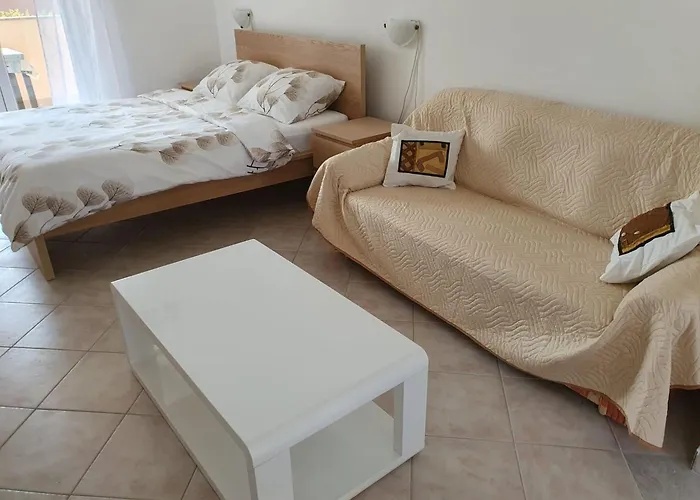 Mit Blick Auf Wasser By Interhome 반졸레