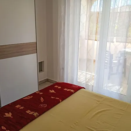 Mit Blick Auf Wasser By Interhome Apartment Banjole