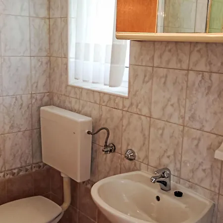Lägenhet Mit Blick Auf Wasser By Interhome Banjole