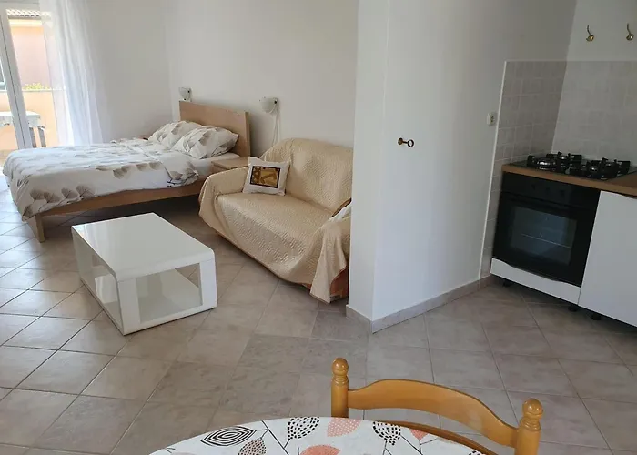 Apartamento Mit Blick Auf Wasser By Interhome